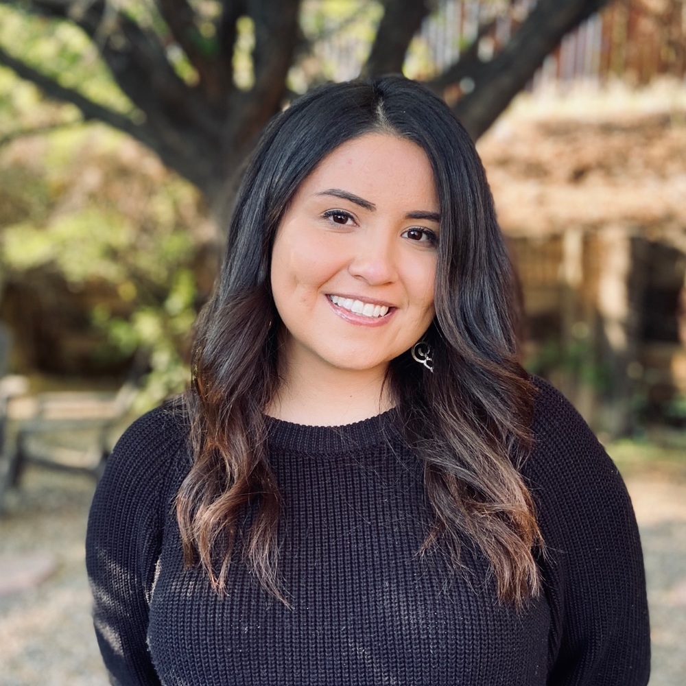 Meet your Posher, Andrea